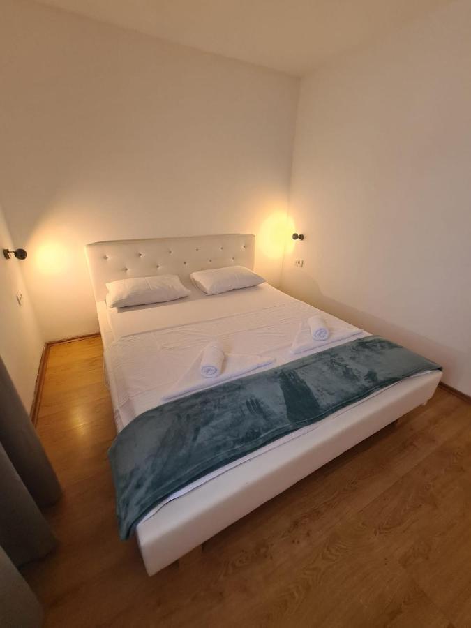 Villa Green Hill, Cista Velika, Imotski 奥米什 外观 照片