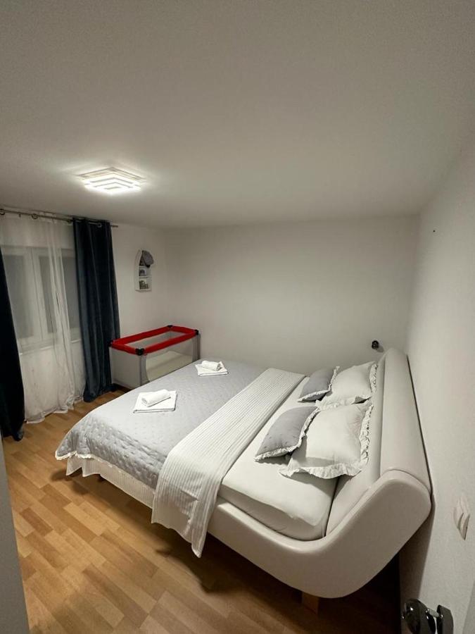 Villa Green Hill, Cista Velika, Imotski 奥米什 外观 照片