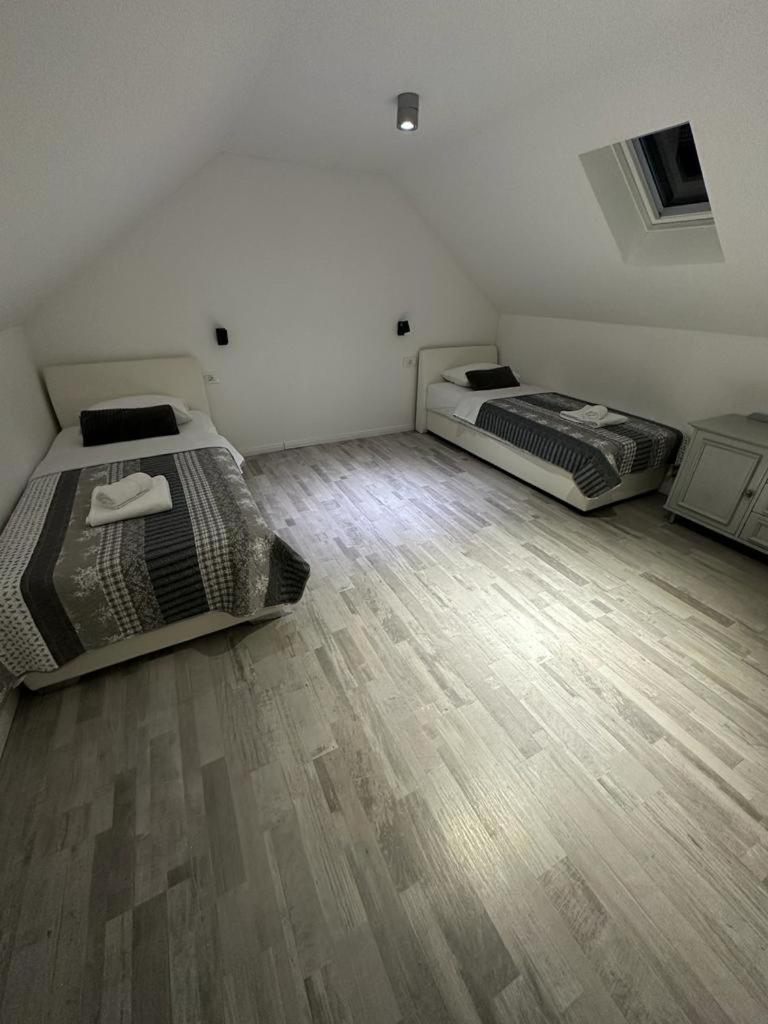 Villa Green Hill, Cista Velika, Imotski 奥米什 外观 照片